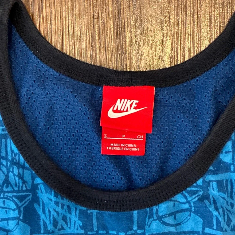 Nike Air Oversized Mesh LogoTank Top Blue Graphic Men's Size Small